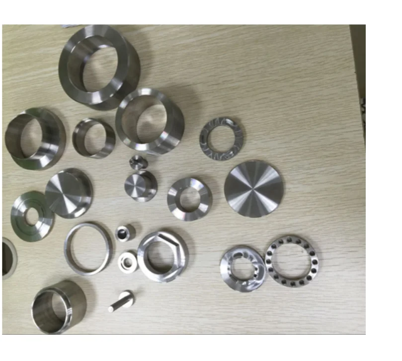 Rings, discs and flanged circular components